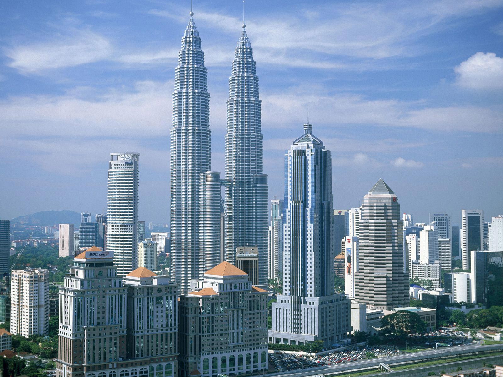 Top Tourist Attractions in Malaysia You Must Visit